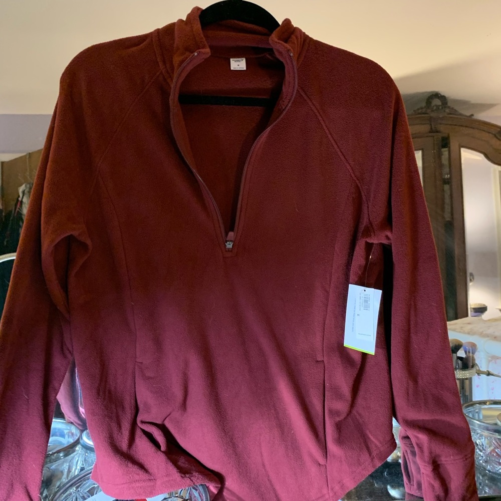 Old Navy Women’s Active go warm fleece pullover